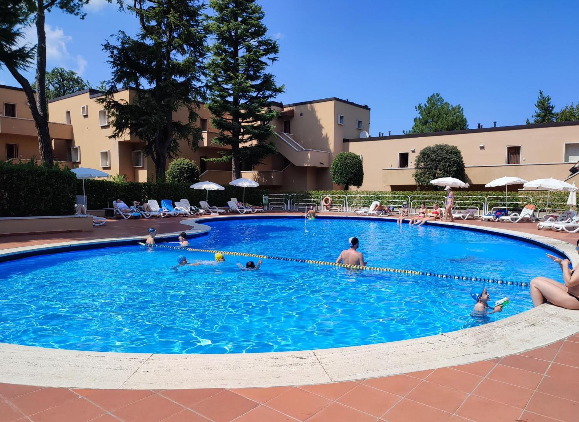 Blue Duck Garda Lake بسكييرا ديل غاردا المظهر الخارجي الصورة